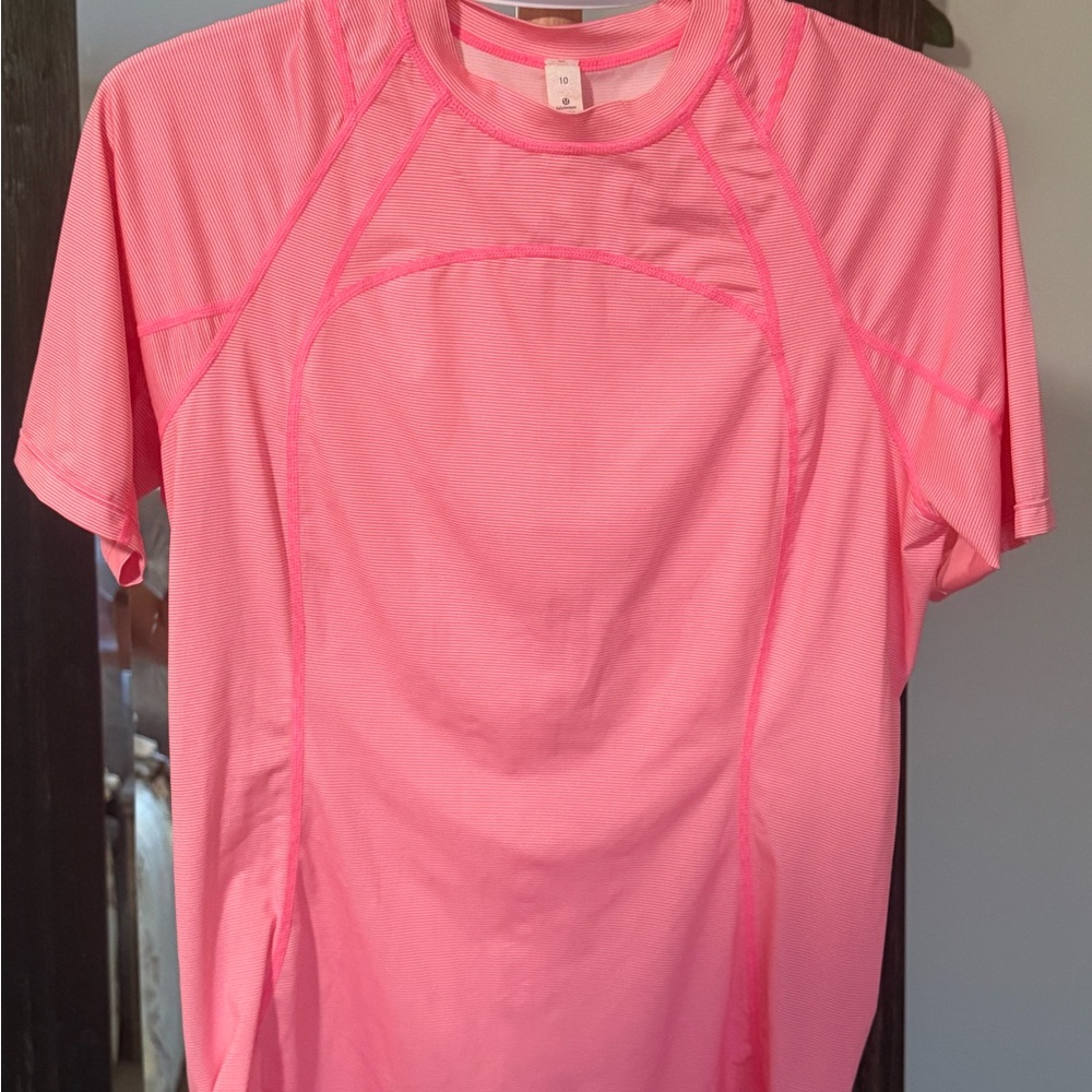 lululemon athletica Pink Short Sleeve Tee